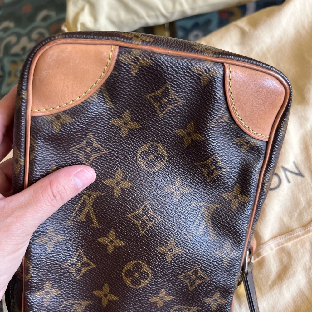 Louis Vuitton Monogram Brown Messenger Bag - Picture 10 of 11